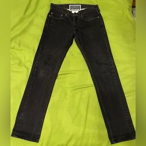 Levi’s black skinny jeans.